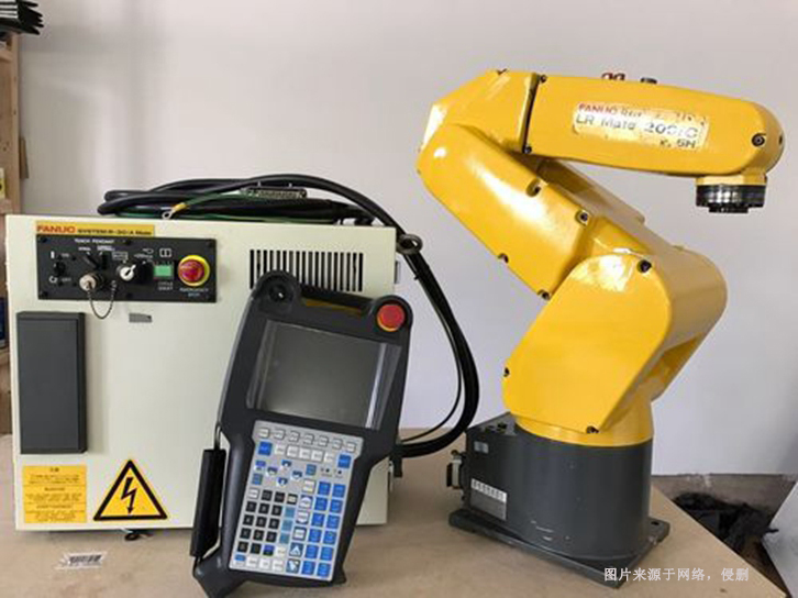 进口日本机械手臂控制器设备报关资料